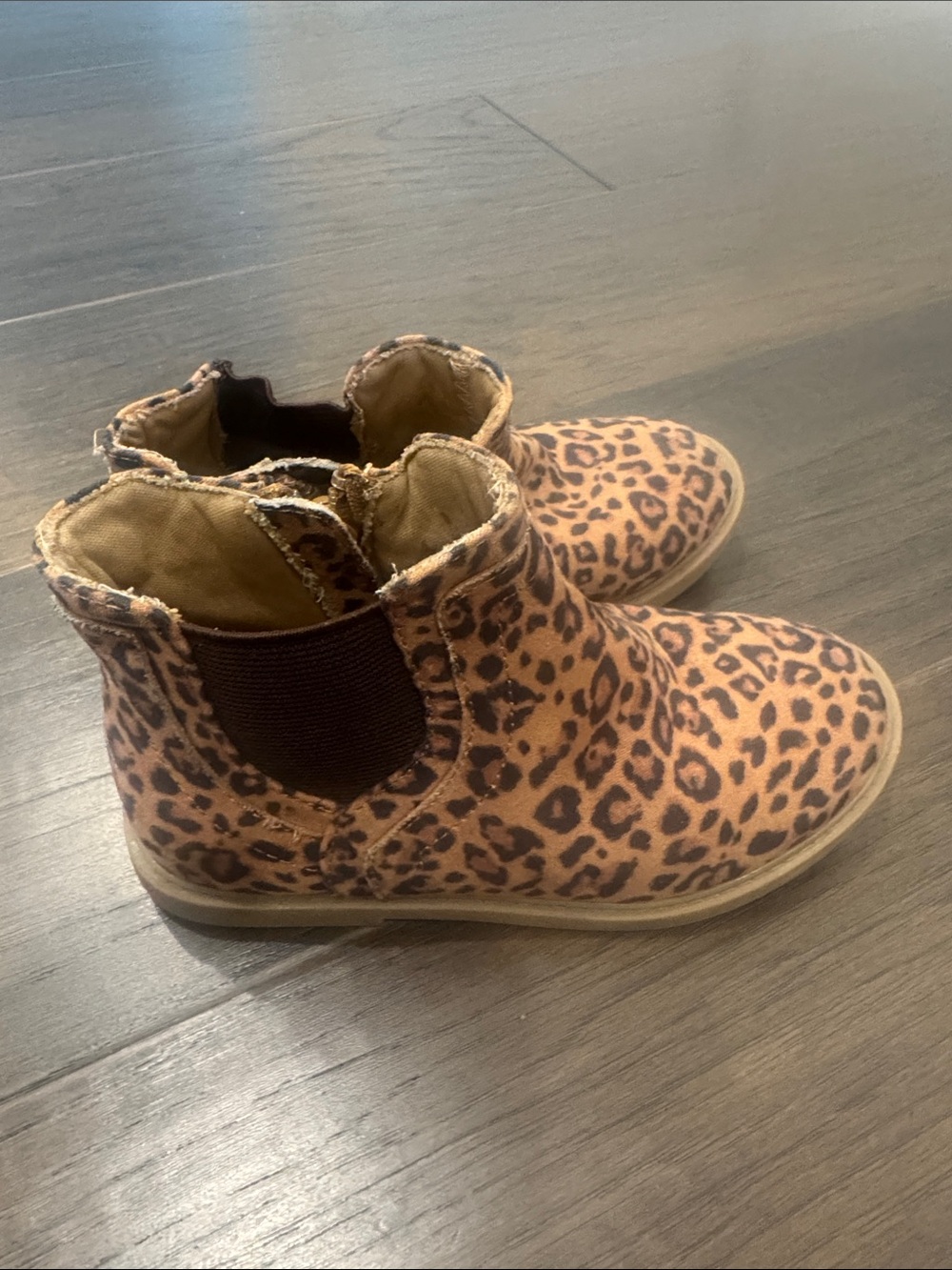 Tucker + Tate Kids Leopard Chelsea Boots - Tan/Brown